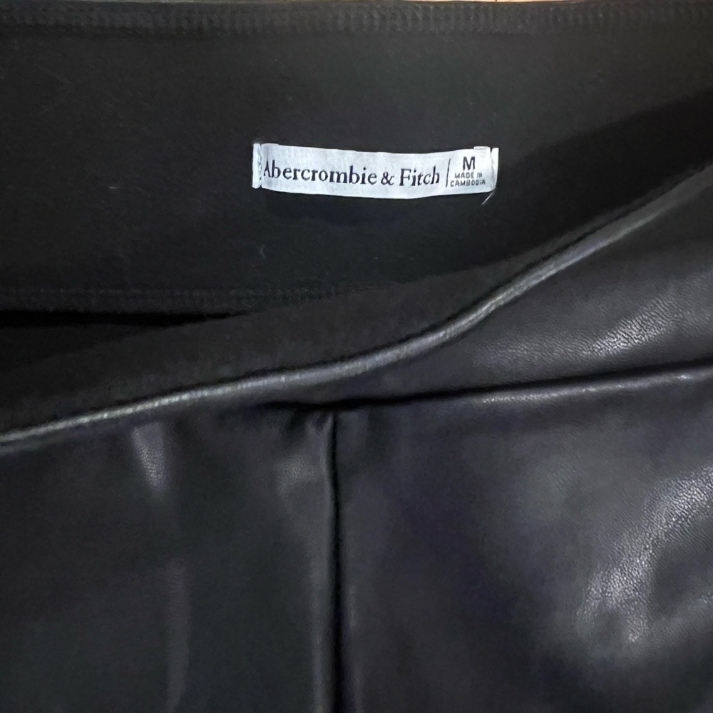 Abercrombie & fitch Black High-Waisted Faux Leather Leggings - Picture 5 of 6